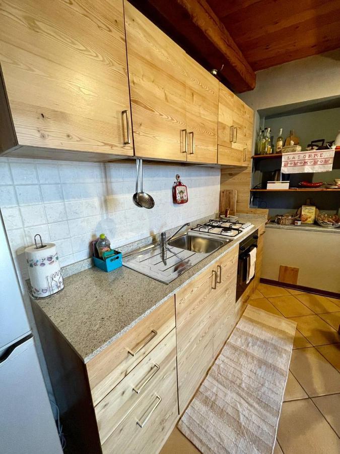 Appartamento La Torre ヴィナーディオ エクステリア 写真