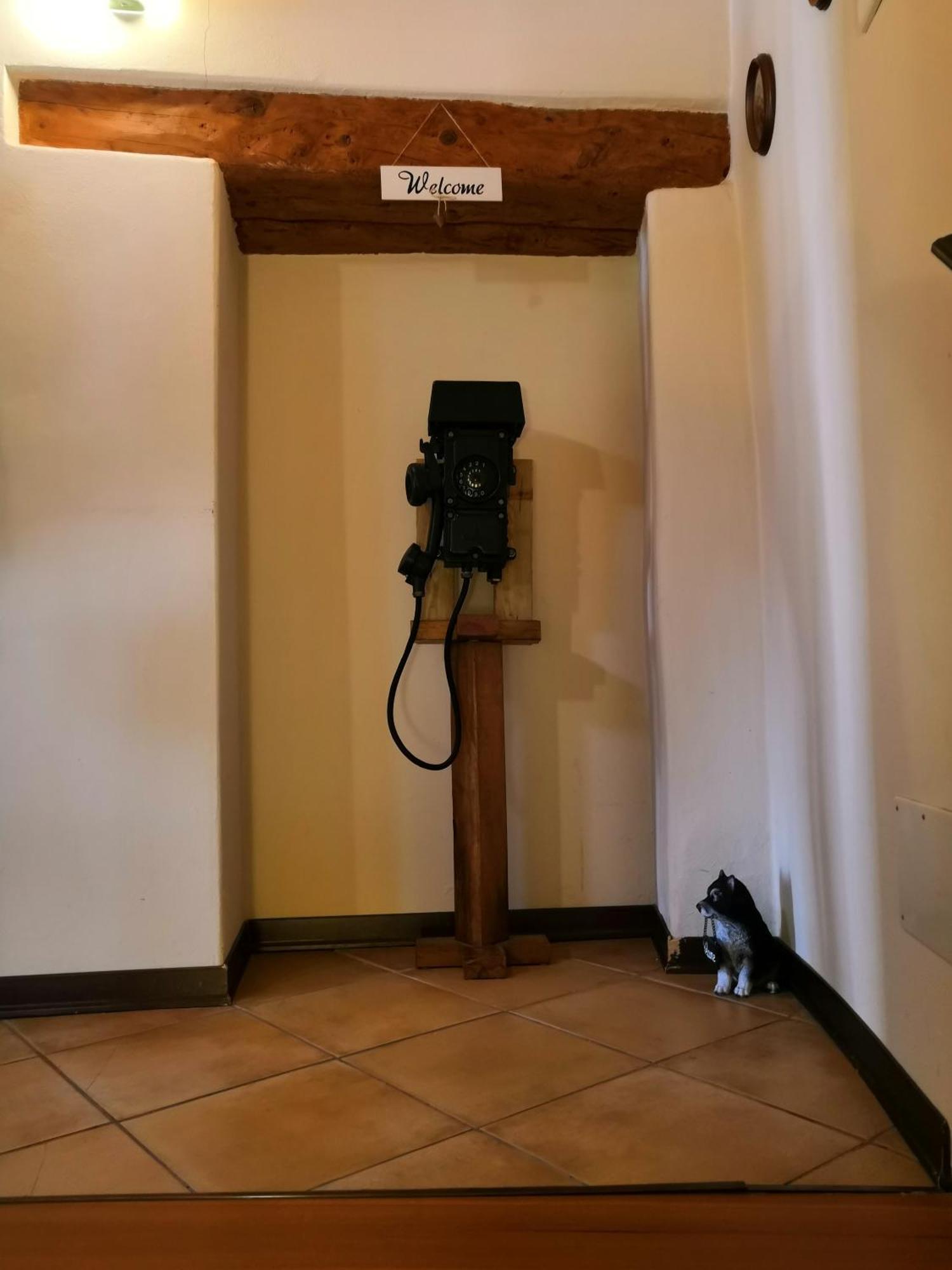 Appartamento La Torre ヴィナーディオ エクステリア 写真